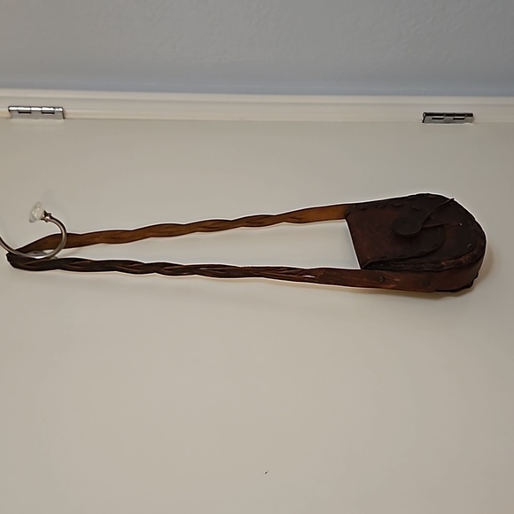 VTG 1970s Brazilian Leather Rustic Boho Braided Strap Saddle Bag - Picture 4 of 10